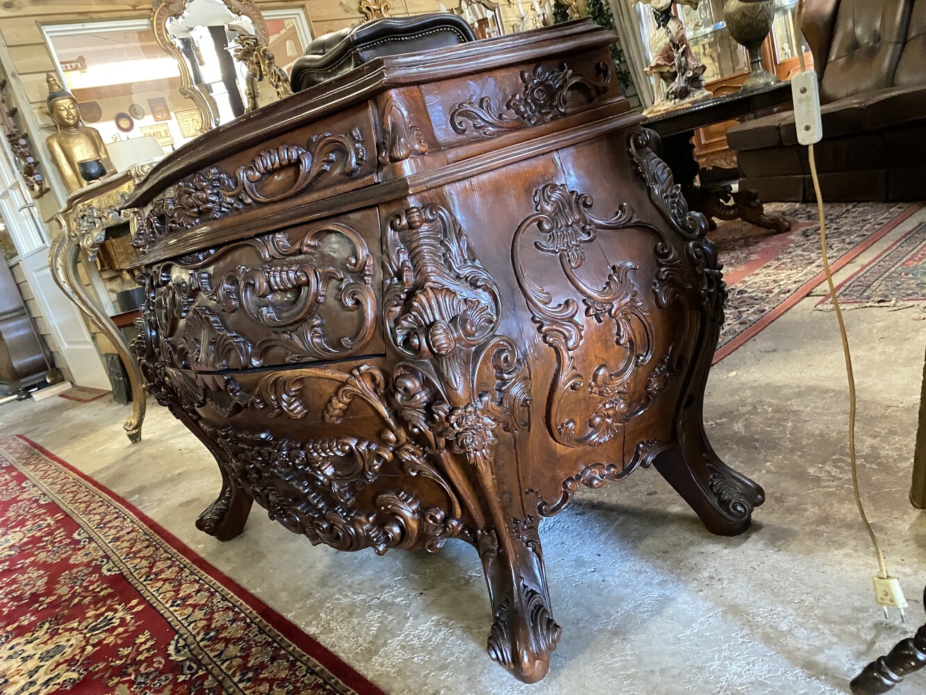 Baroque carved commode
