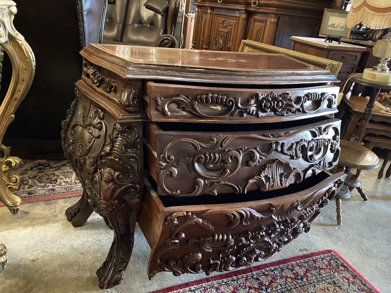 Baroque carved commode