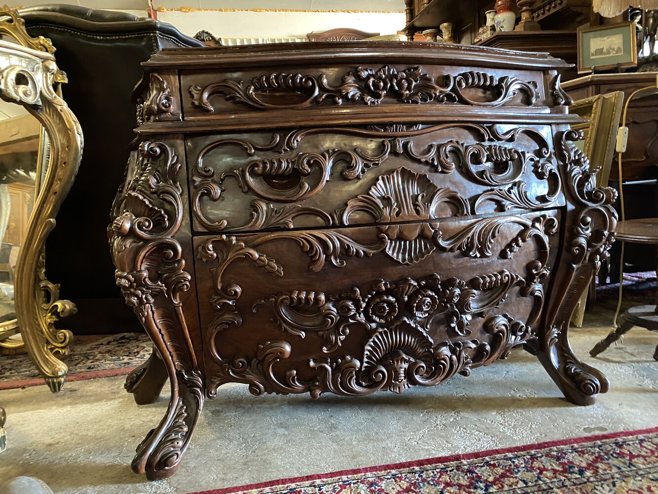 Baroque carved commode