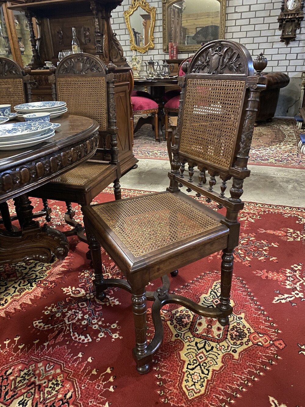 Complete French diningroom