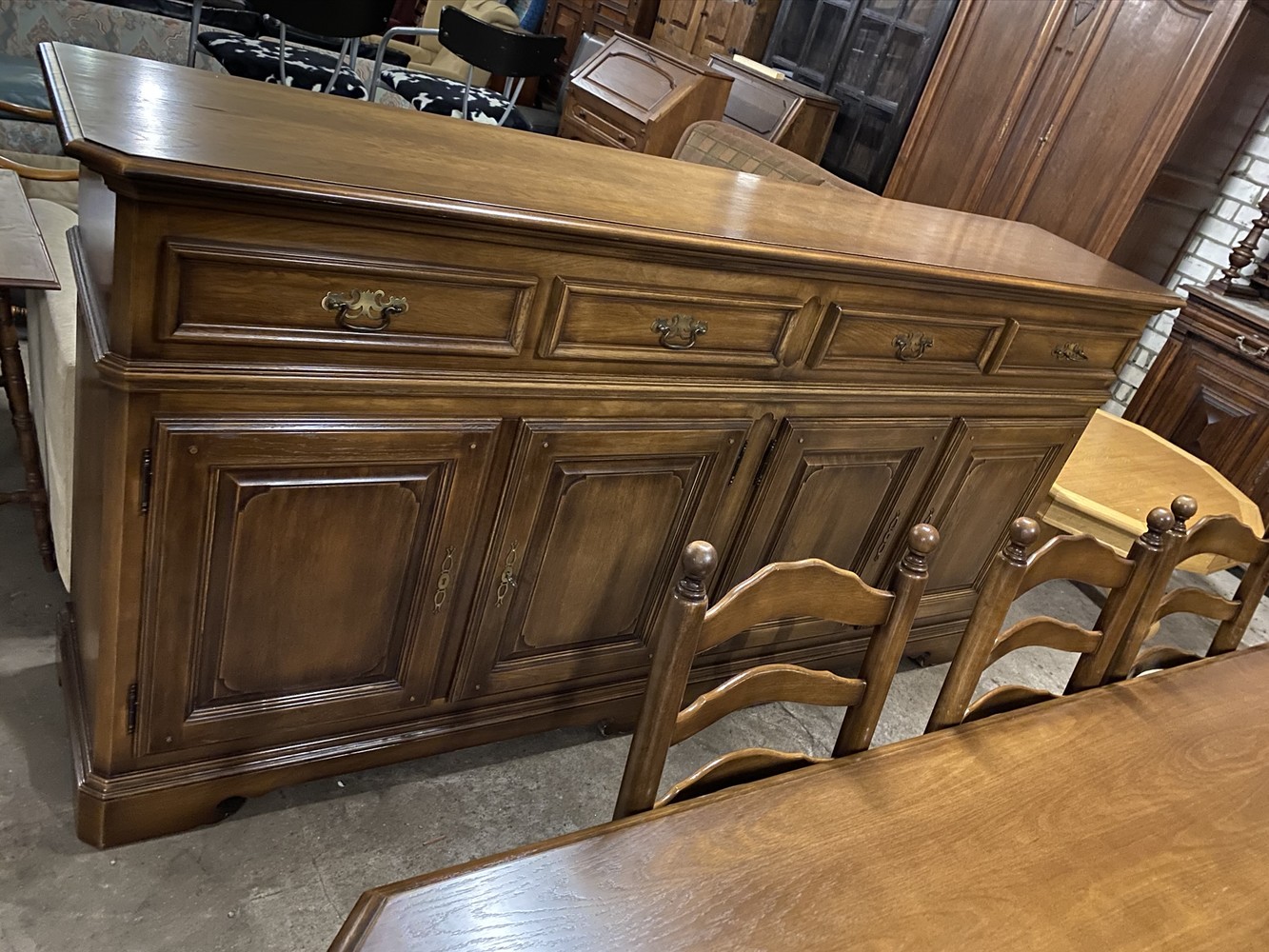 Complete oak diningset