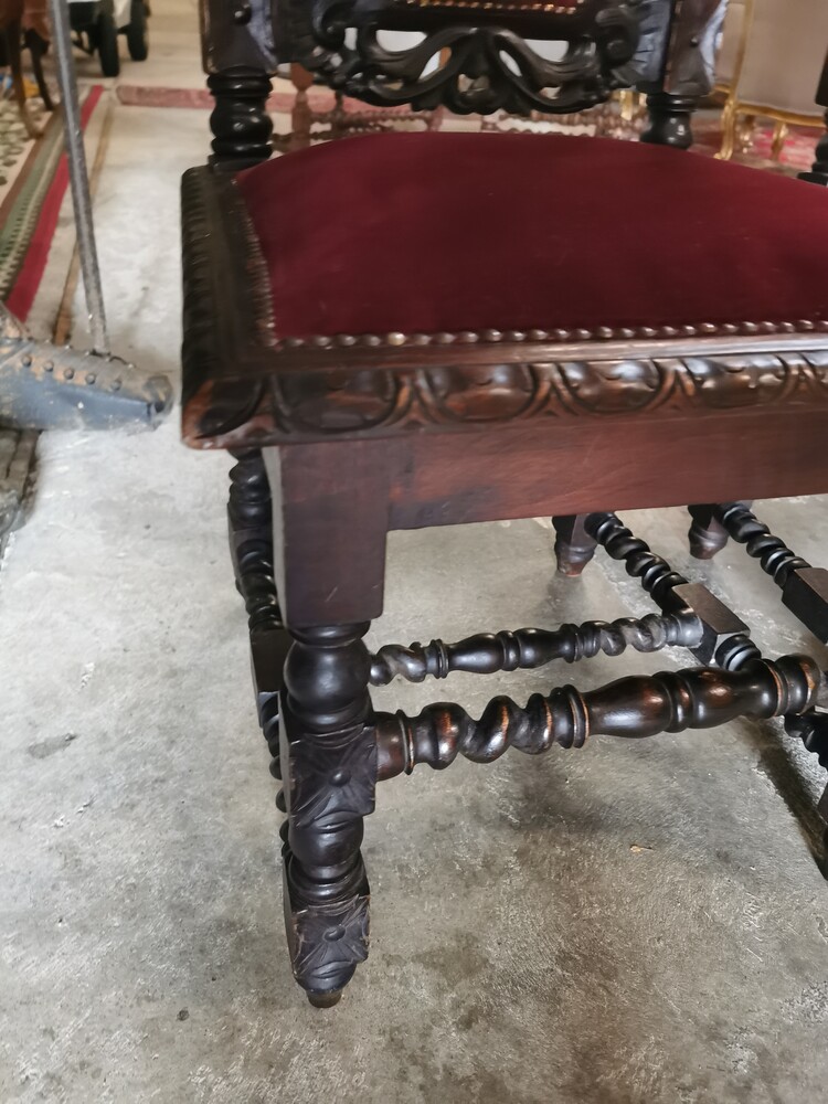 Exquisite Set of 4 Oak French Hunting Chairs