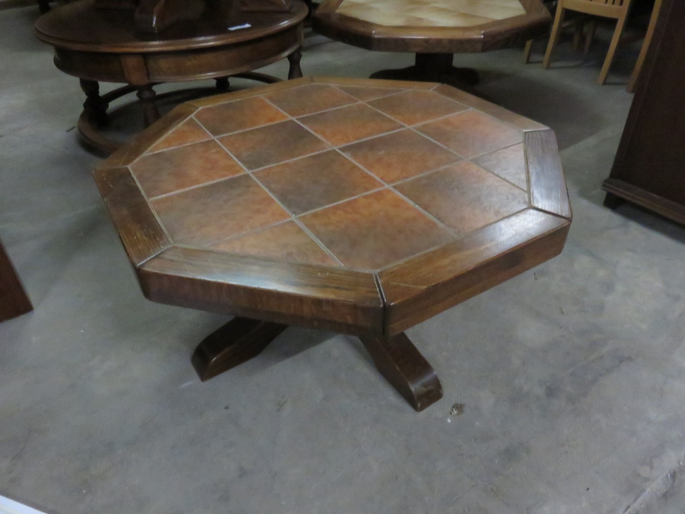 Oak coffee table with tiles