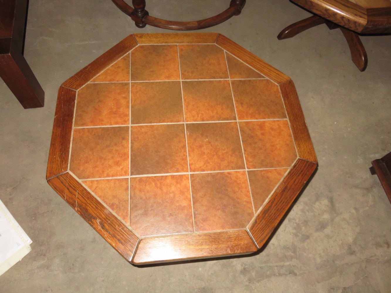 Oak coffee table with tiles