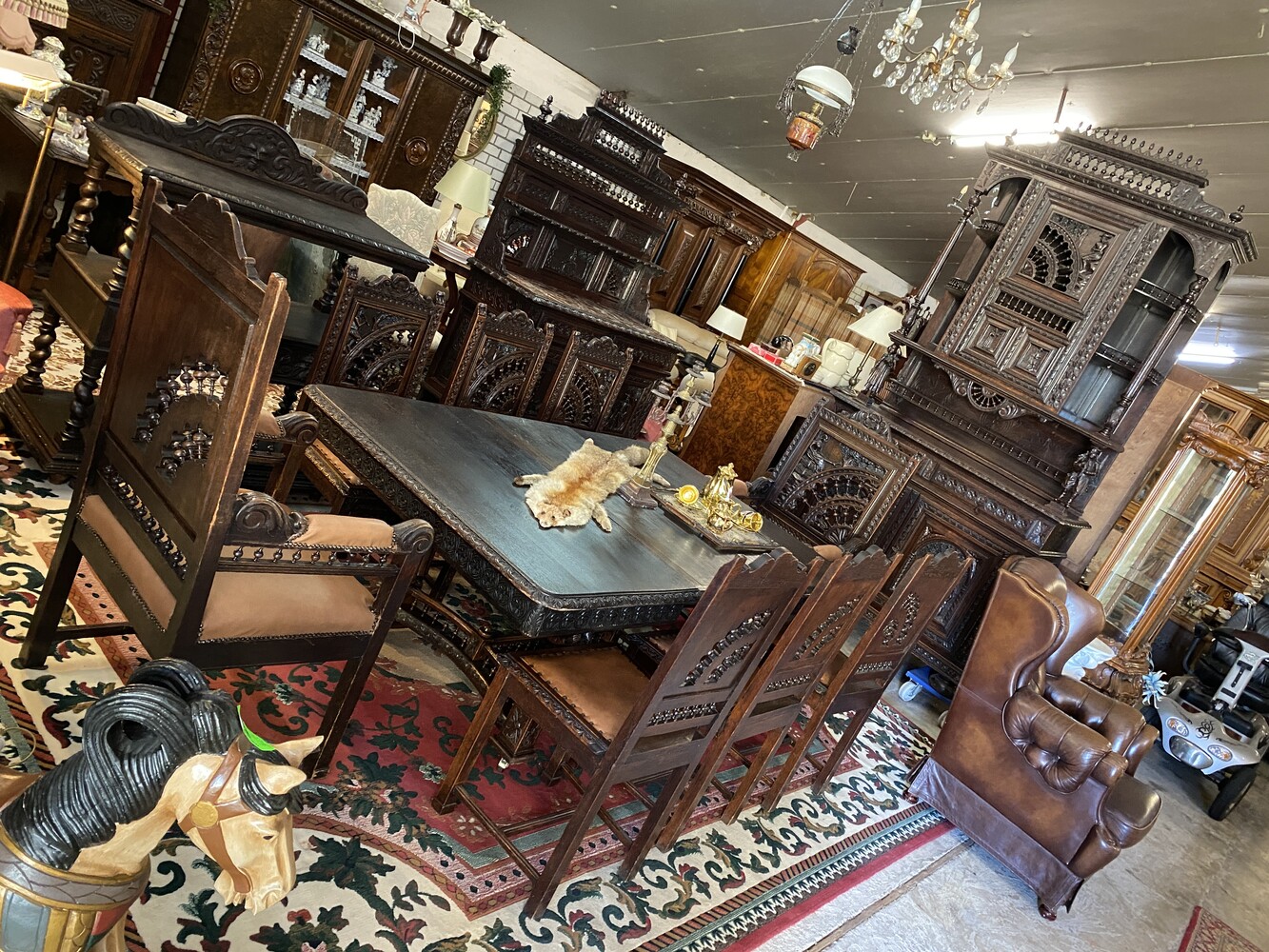 Very nice Breton diningroom