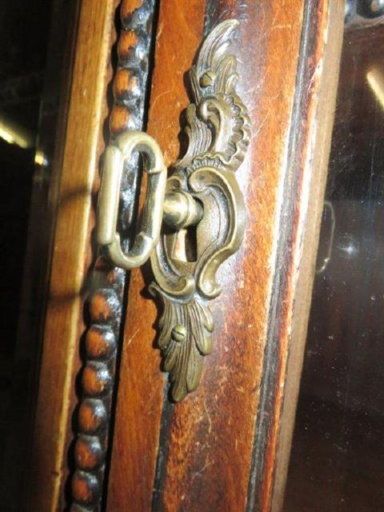 Very nice German carved bookcase