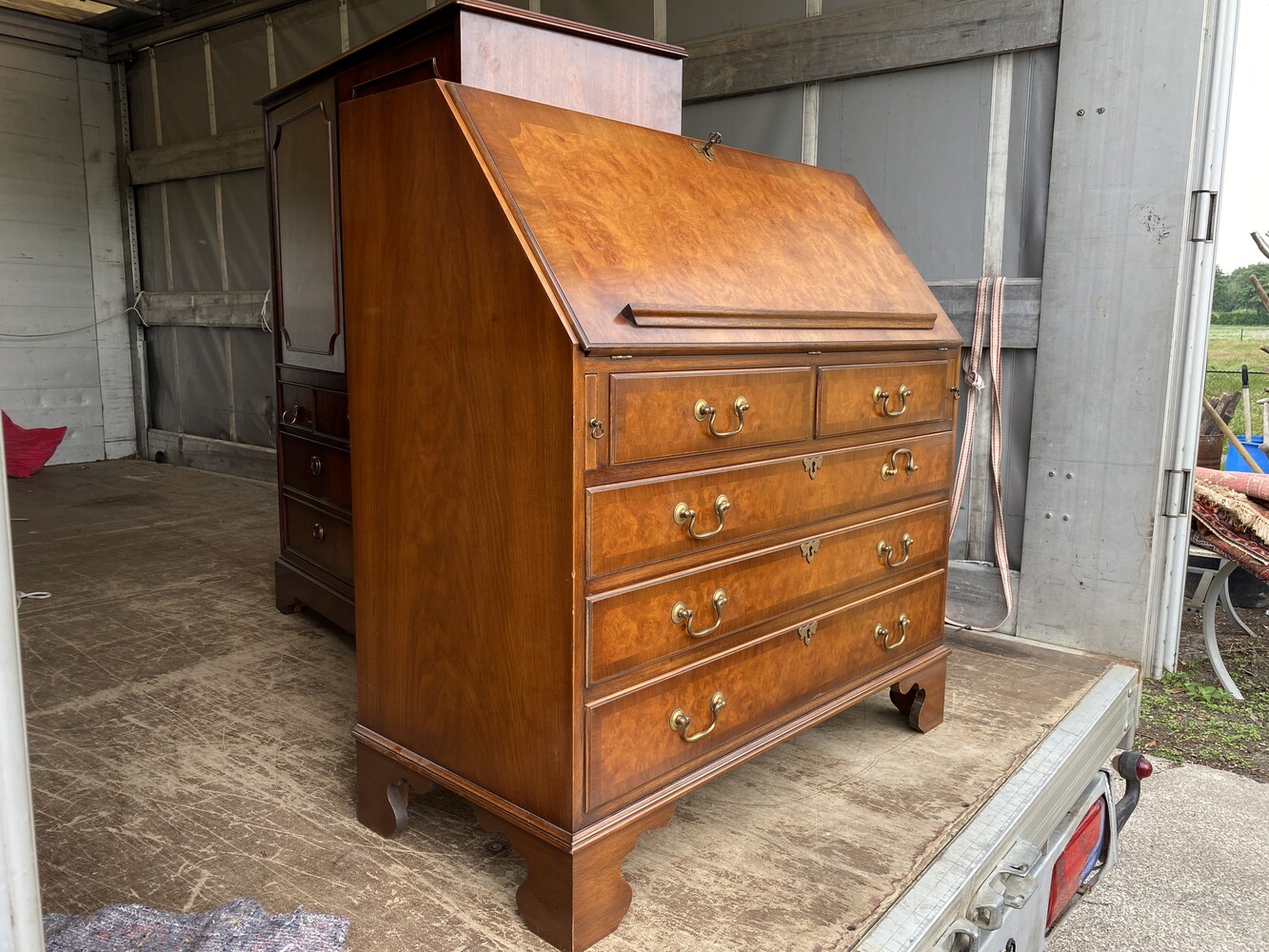 Very nice walnut secretaire