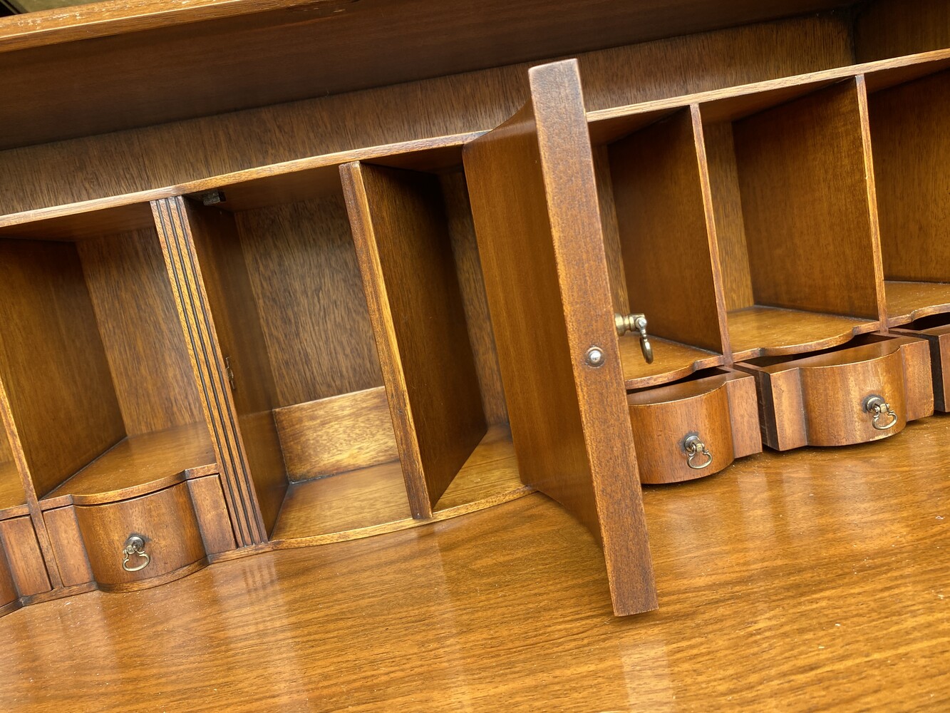 Very nice walnut secretaire